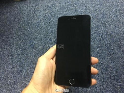 纯黑色iPhone 7